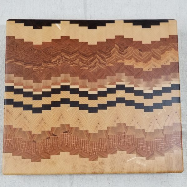 11 5/8" x 13 1/8" x 1 1/4" End-Grain Cutting Board