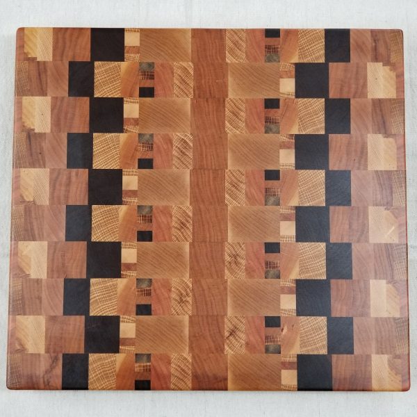 15 5/8" x 16 7/8" x 1 1/4" End-Grain Cutting Board