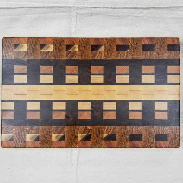 18 5/8" x 11 5/8" x 1 1/4" End-Grain Cutting Board