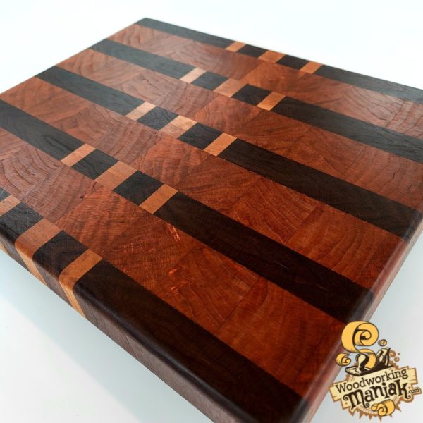 End-Grain Cutting Board 011622 - Image 4